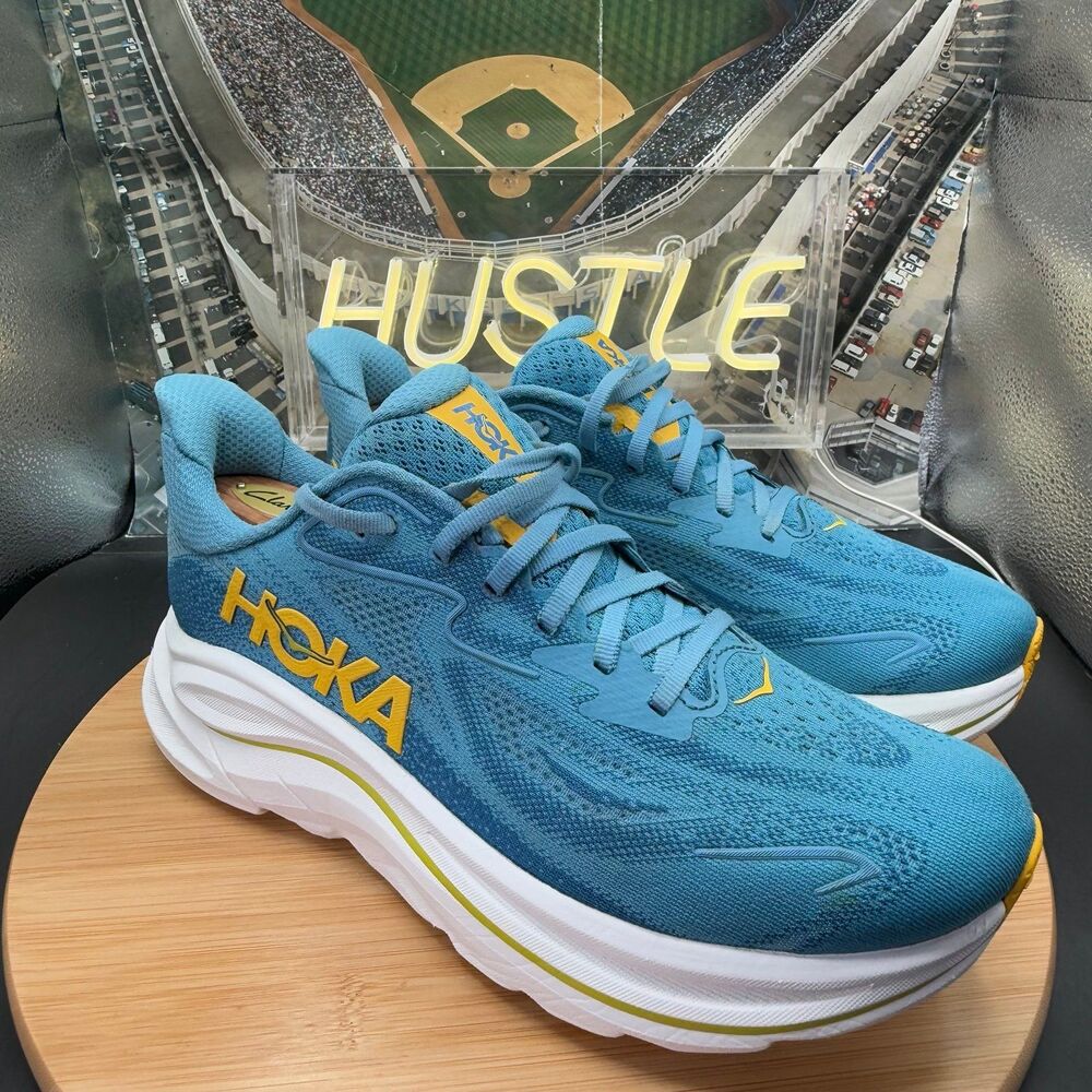 Hoka One One Clifton 10 “Alpine Blue Foggy Night” Men’s 8.5D